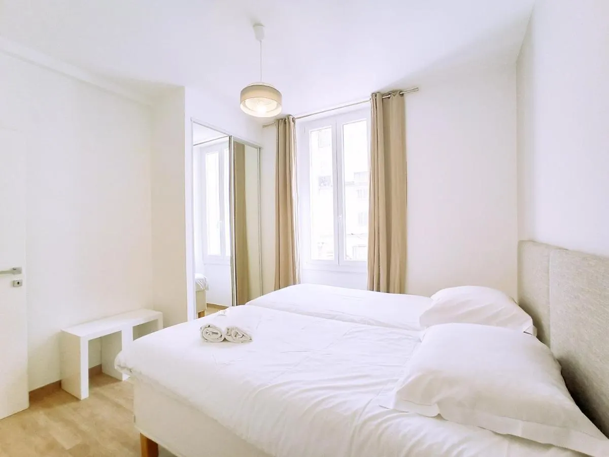 Appartement Viva Riviera 5 rue Gerard Monod - very close Croisette&Palais Cannes